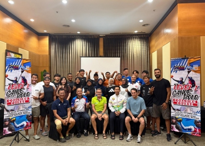 Five of the nine officials at the Asian Championships were women Five of the nine officials at the Asian Championships were women