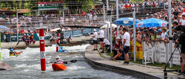Slalom fans prague kayak cross survey
